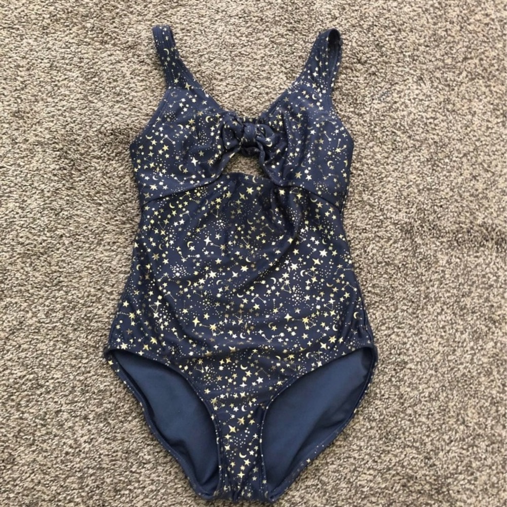 Art class/ target girls swimsuit